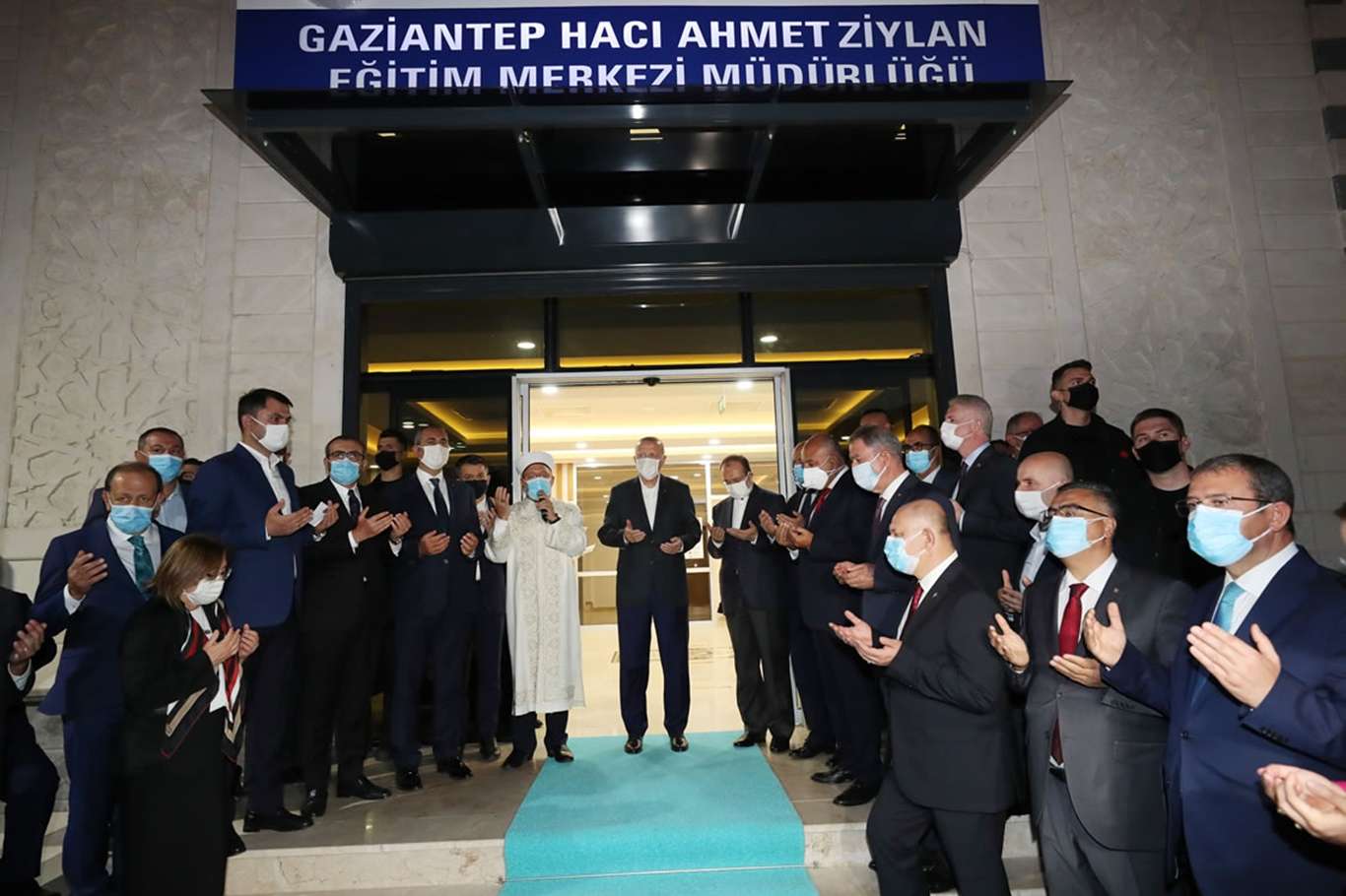 Cumhurbaşkanı Erdoğan, bölgenin en büyük eğitim merkezini açtı